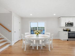 74 Deanna Dr, Holden MA 01520