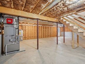 74 Deanna Dr, Holden MA 01520