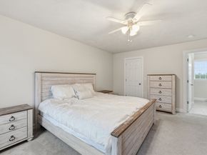 74 Deanna Dr, Holden MA 01520