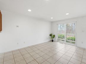 59 Samuel Dr 59, Grafton MA 01536