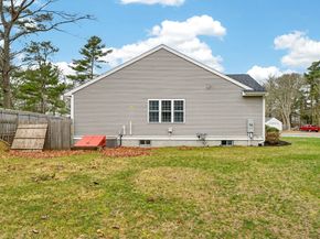 7 Spring Ave, Wareham MA 02571