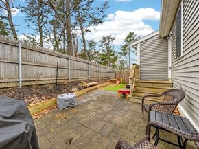 7 Spring Ave, Wareham MA 02571
