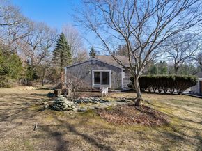 416 Tremont St, Duxbury MA 02332