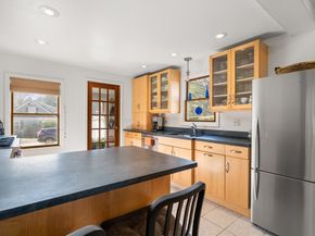 416 Tremont St, Duxbury MA 02332