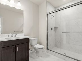 6 Stratton Drive 3303, Woburn MA 01801