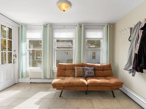 59 Webber St, Leominster MA 01453