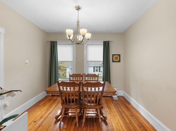 59 Webber St, Leominster MA 01453