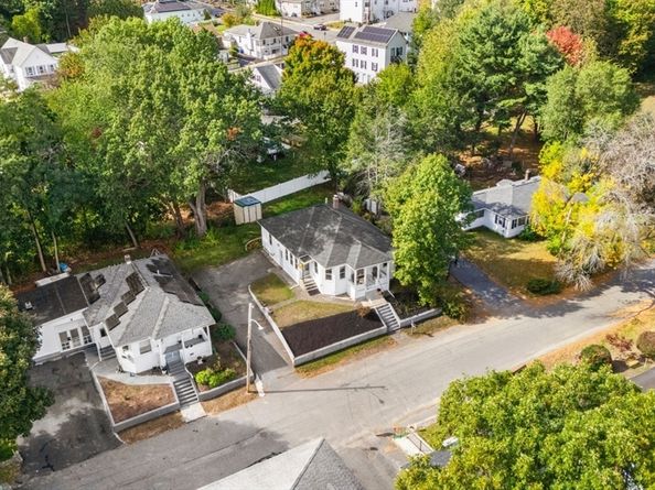59 Webber St, Leominster MA 01453