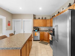 59 Webber St, Leominster MA 01453