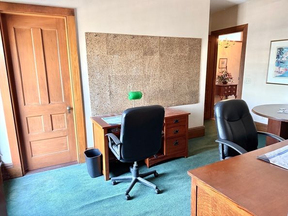 100 Court St, Plymouth MA 02360
