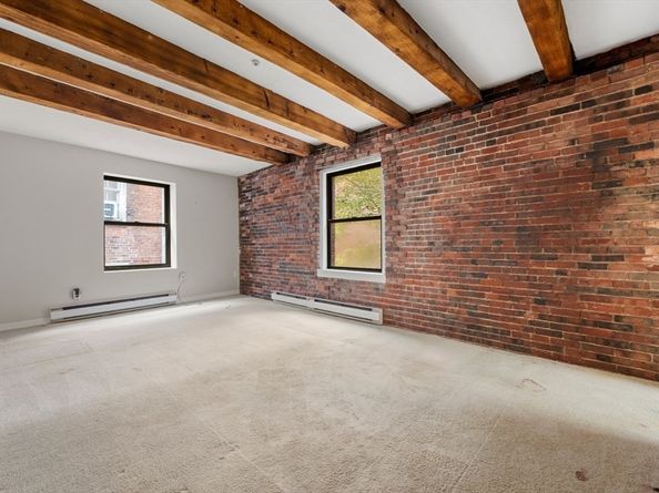 170 Commercial St 4, Boston MA 02109