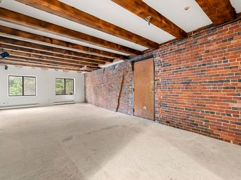 170 Commercial St