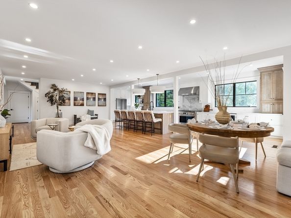 2 Lily Lane, Wenham MA 01984