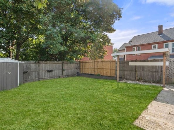 9 Marshall St, Winthrop MA 02152