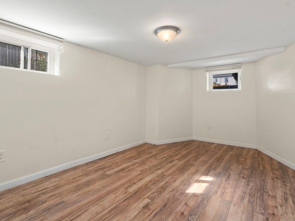 9 Marshall St, Winthrop MA 02152
