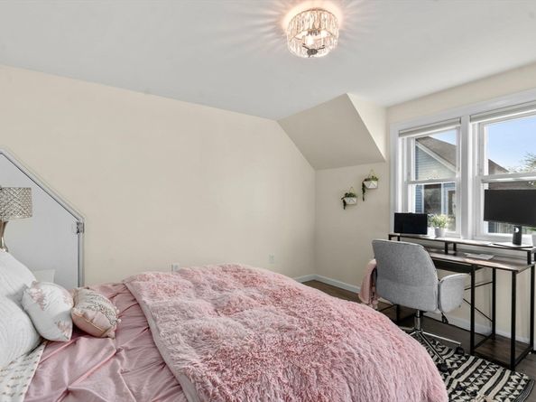 9 Marshall St, Winthrop MA 02152