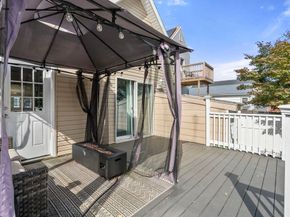 9 Marshall St, Winthrop MA 02152