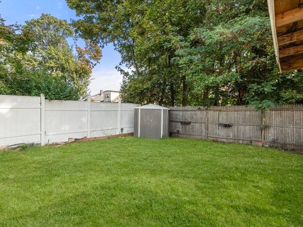 9 Marshall St, Winthrop MA 02152
