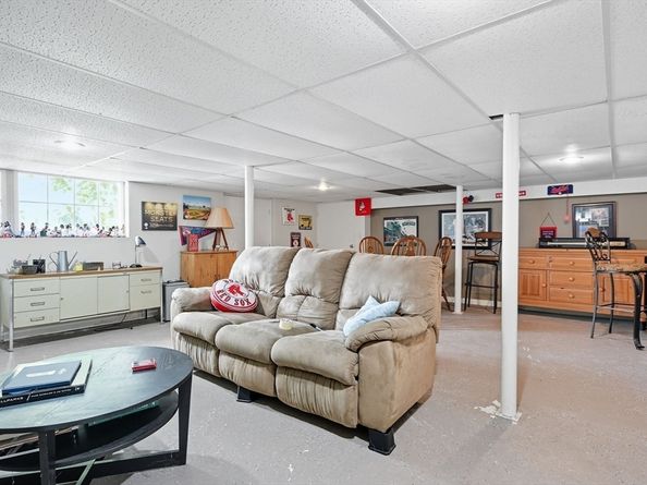 139 Salem End Road, Framingham MA 01702