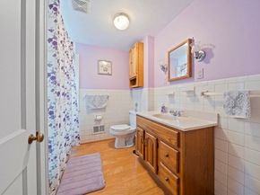 38 Idlewell St, Weymouth MA 02188