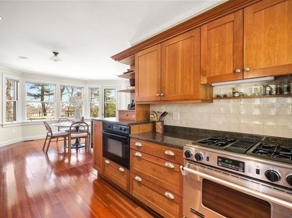 40 Heath Hill St, Brookline MA 02445