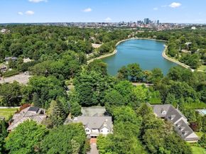 40 Heath Hill St, Brookline MA 02445