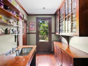 40 Heath Hill St, Brookline MA 02445
