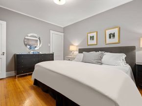 250 Commonwealth Ave 11, Boston MA 02116