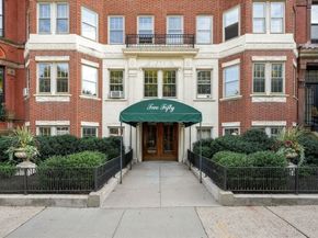 250 Commonwealth Ave 11, Boston MA 02116