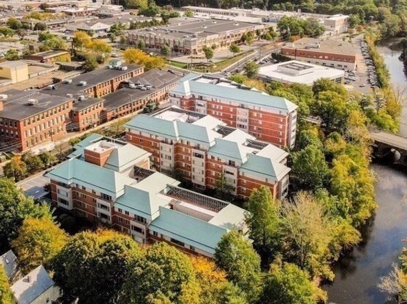 183 Oak Street 307, Newton MA 02464