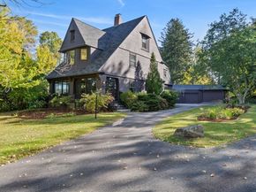 16 Court St, North Andover MA 01845