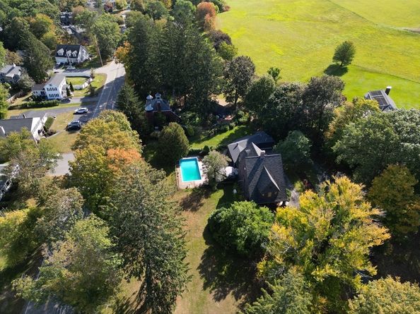 16 Court St, North Andover MA 01845