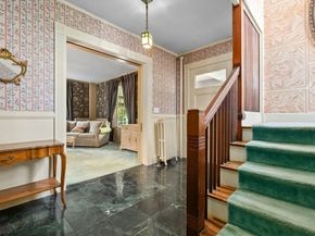 16 Court St, North Andover MA 01845