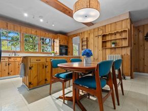 16 Court St, North Andover MA 01845