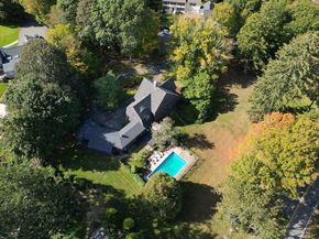 16 Court St, North Andover MA 01845