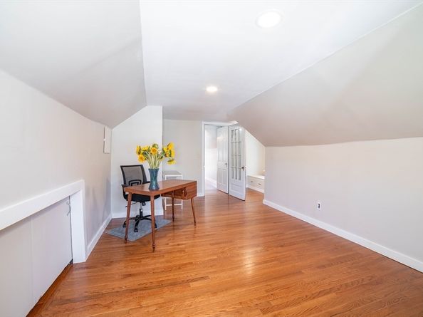 119 Newton Ave N, Worcester MA 01609