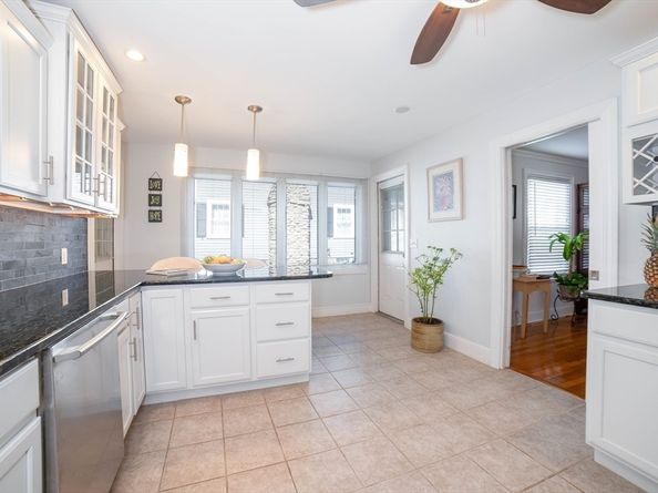 119 Newton Ave N, Worcester MA 01609