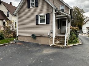 19 Mckinley Rd, Worcester MA 01605