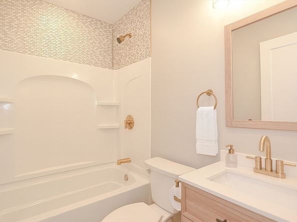 69 Falcon Street 2, Boston MA 02128