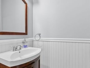 59 Leach St 2, Salem MA 01970