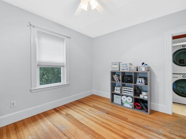 59 Leach St 2, Salem MA 01970