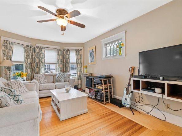 59 Leach St 2, Salem MA 01970