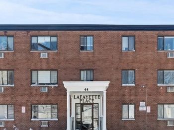 44 Lafayette Place Ave