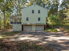 17 Farm Street, Medway MA 02053