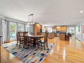 12 Dutton Park, Walpole MA 02081