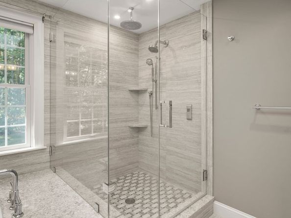 12 Dutton Park, Walpole MA 02081