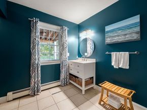 12 Dutton Park, Walpole MA 02081