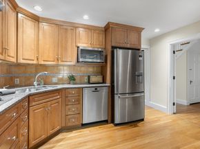 35 Kingston Rd, Newton MA 02461
