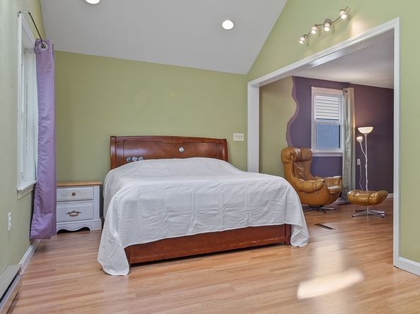 14 Vining St, Malden MA 02148