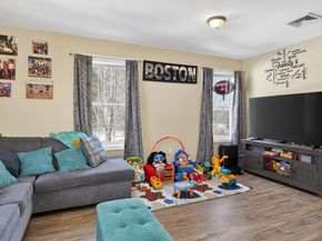 36 Webb Brook Rd 3, Billerica MA 01821